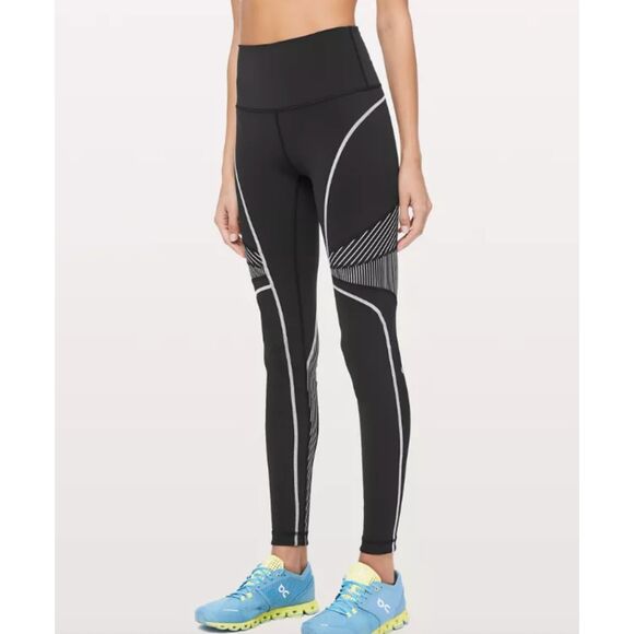 SOULCYCLE X LULULEMON Channel Your Energy Tight‎ Black Sz 6 - Picture 1 of 4